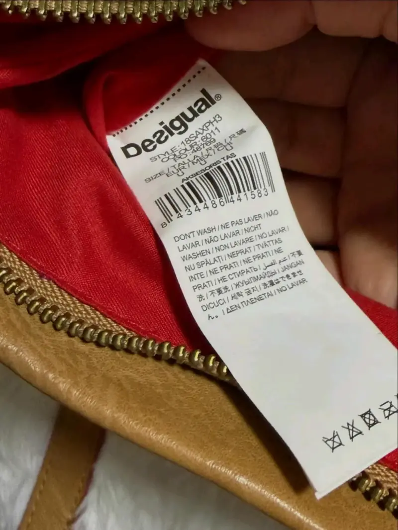 Cartera marca desigual - 2