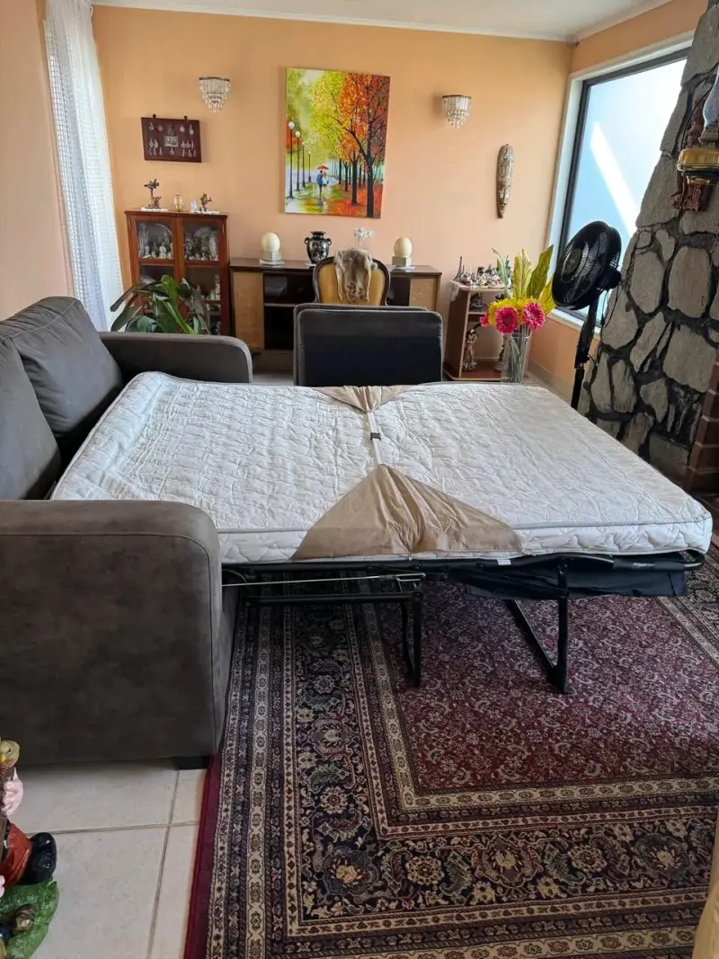 Sofá cama de dos plazas gris - 3