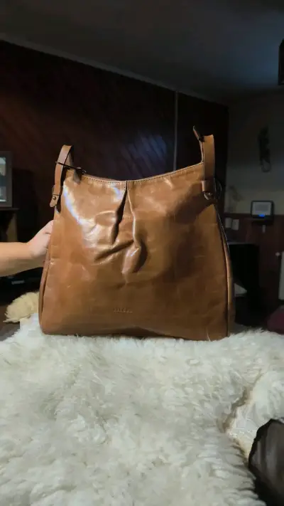 Cartera de cuero antiguo - miniatura 1
