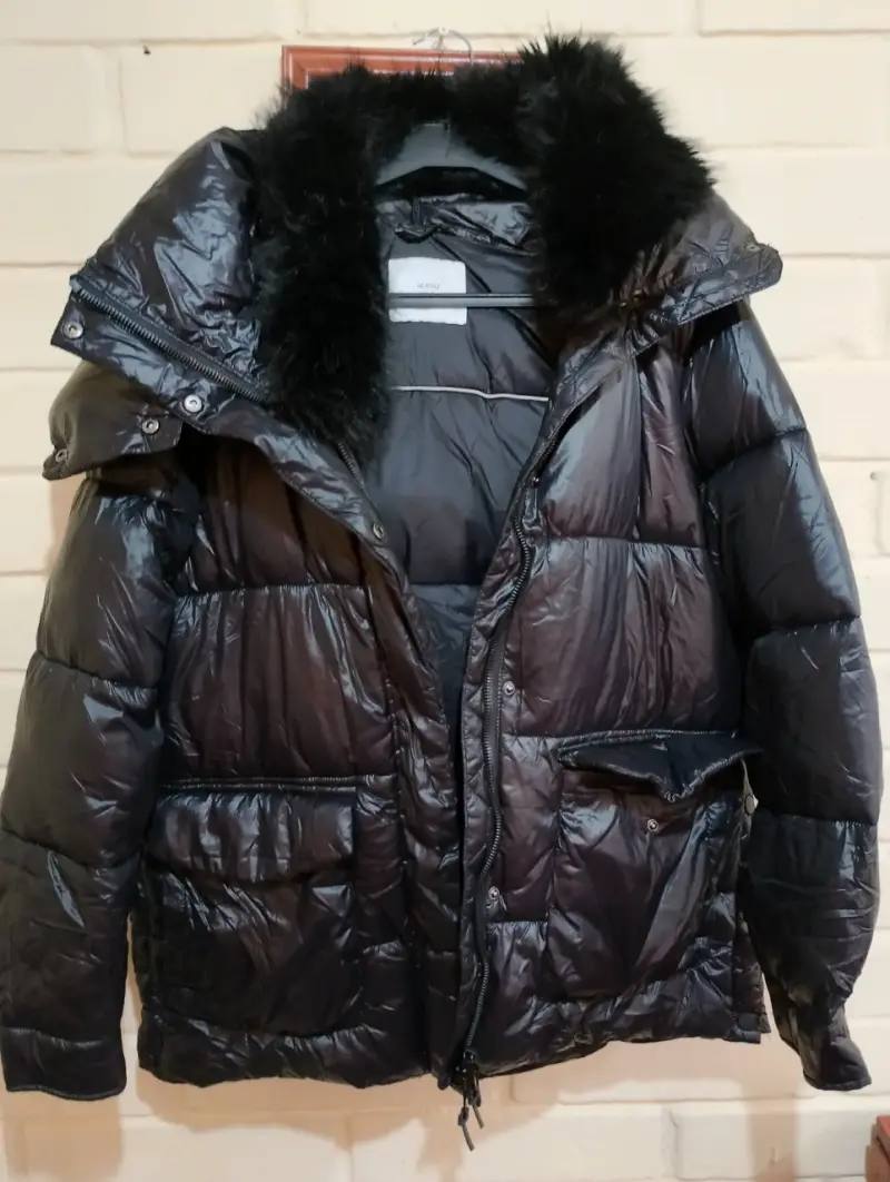 Chaqueta de invierno negra