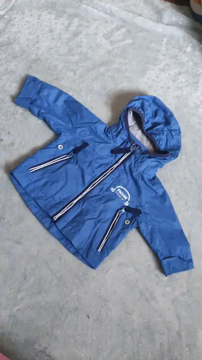 Variedad de chaquetas para niño - miniatura 2