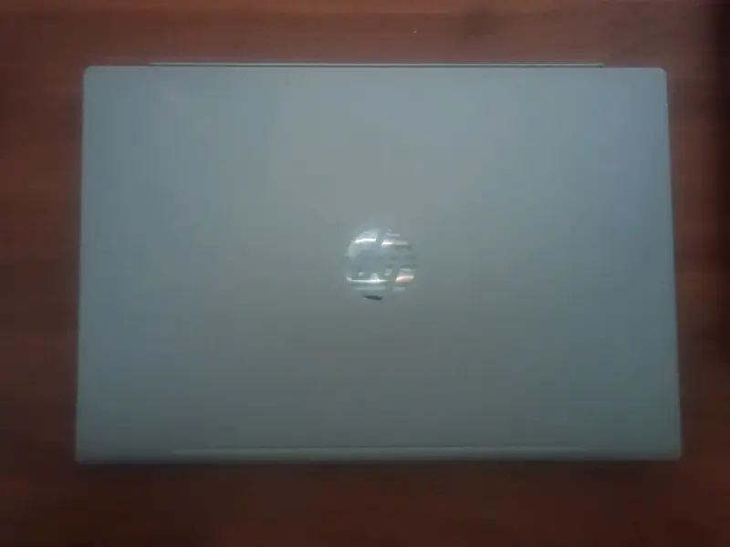 Laptop HP en buen estado - 2