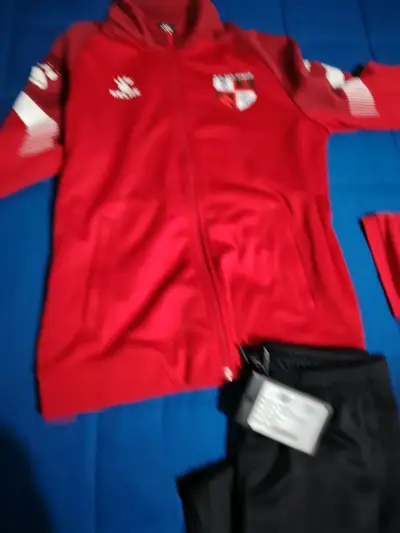 Chaqueta deportiva roja Kelme - miniatura 5