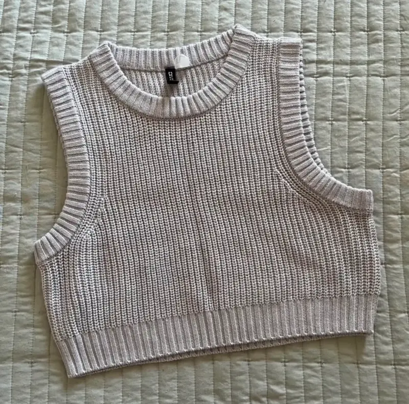 Crop top tejido lila