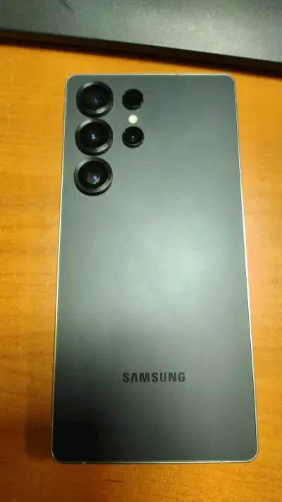 Smartphone Samsung Galaxy S25 ultra - miniatura 1