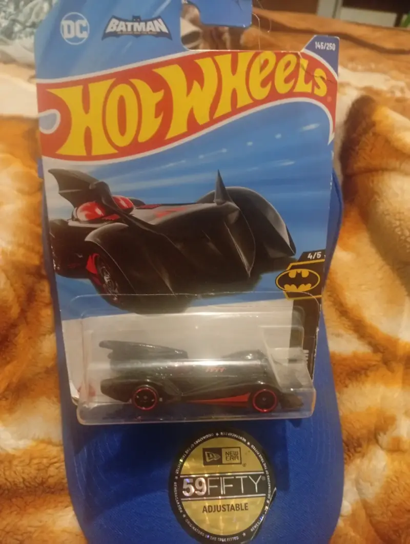Hot Wheels Batimóvil edición limitada