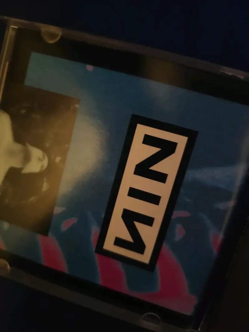 Nine Inch Nails - Pretty Hate Machine (1989) - 2
