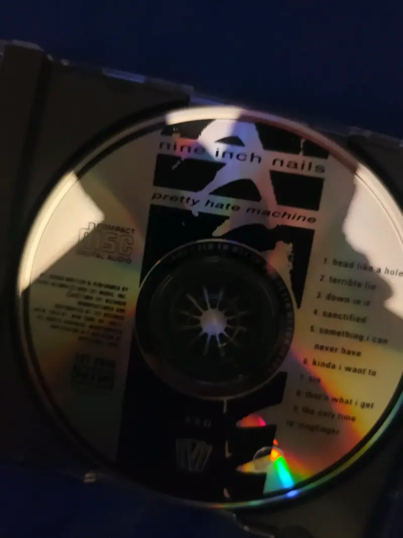 Nine Inch Nails - Pretty Hate Machine (1989) - 4