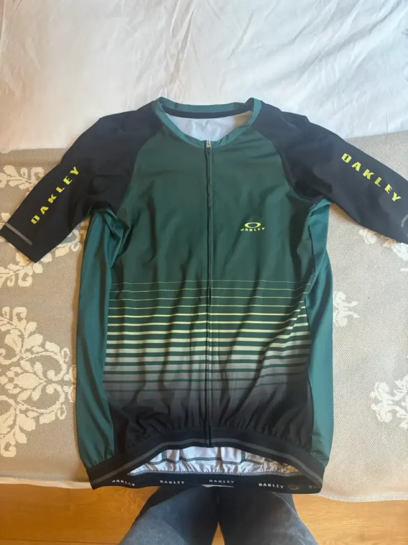 Tricota ciclismo Oakley Nueva - 1