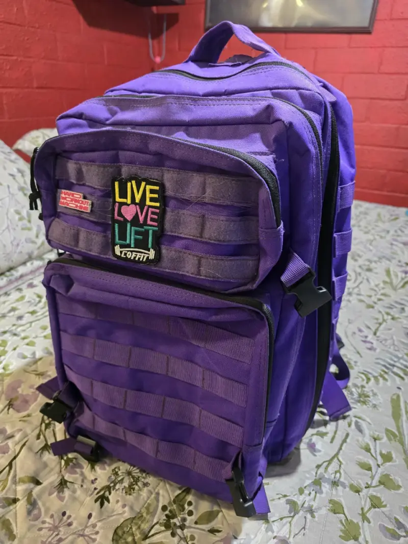 Mochila morada deportiva - 1
