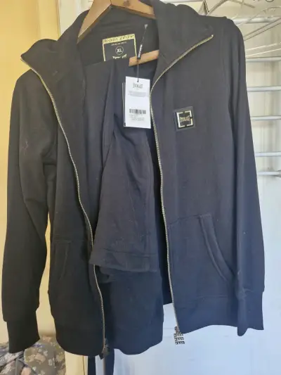 Buzo negro Everlast XL - miniatura 1