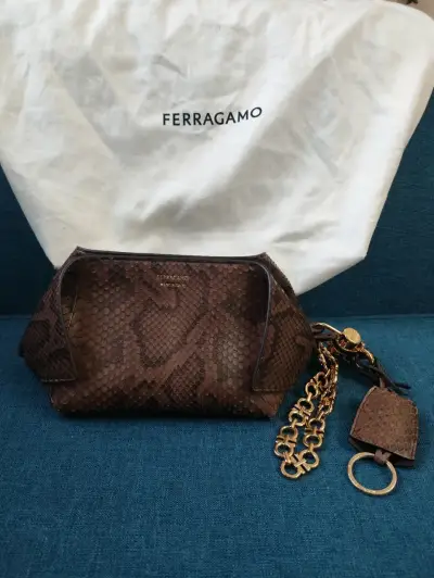 Clutch Salvatore Ferragamo - miniatura 5