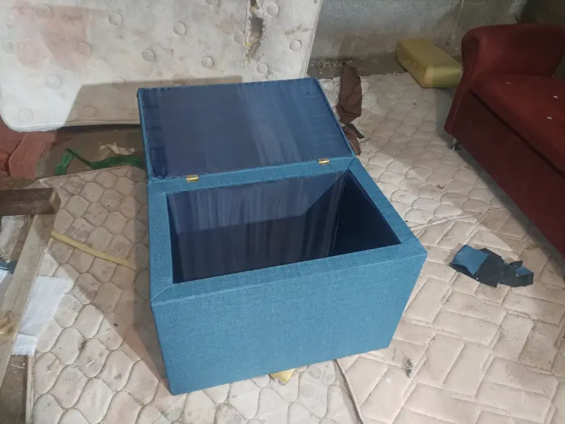 Sillón azul moderno - 4