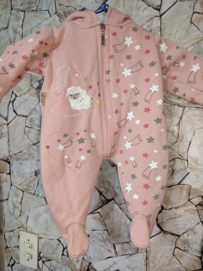 Maquina y ropa de bebe - 4