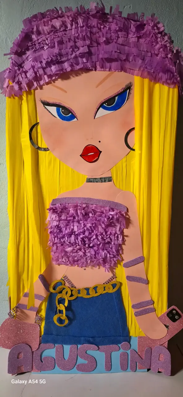 Piñata bratz - 2