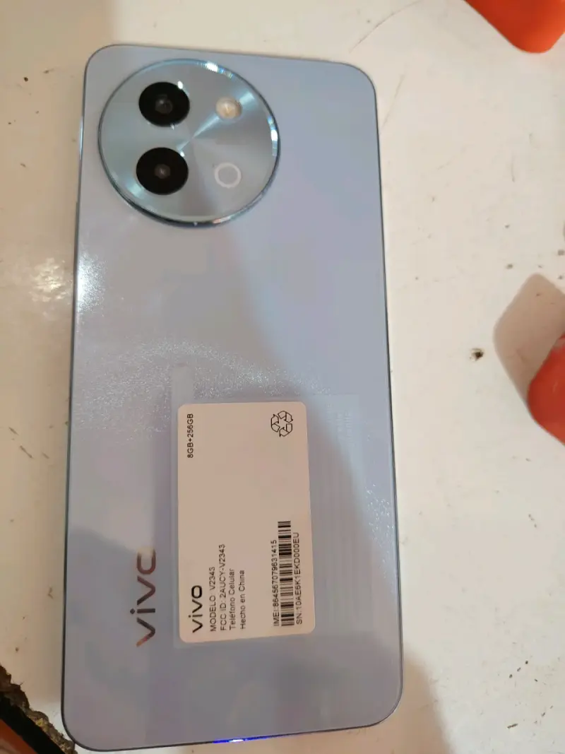 Teléfono vivo azul claro - 1