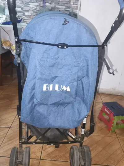 Coche de bebé azul - miniatura 4