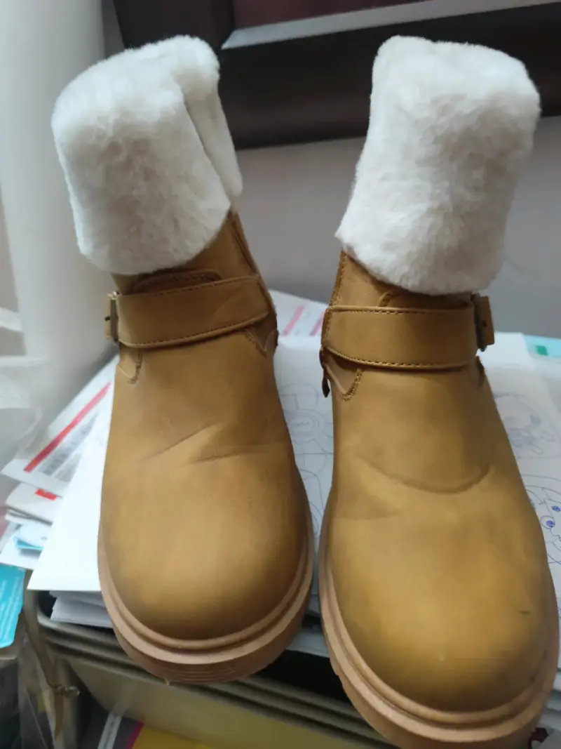 Botas abrigadas con forro de felpa - 2