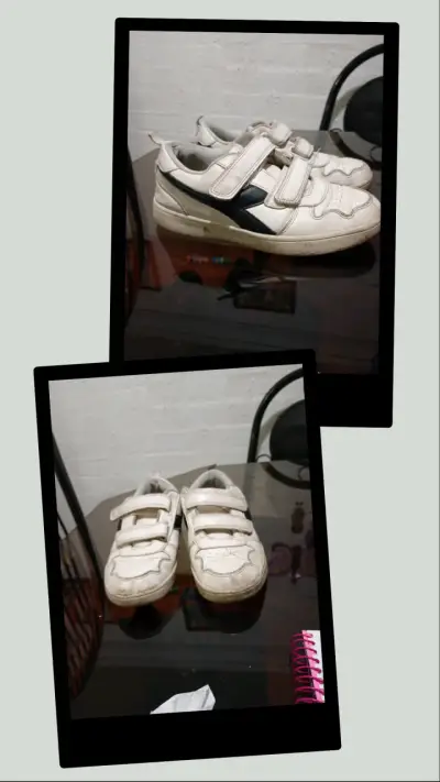 Zapatillas deportivas blancas con velcro - miniatura 1