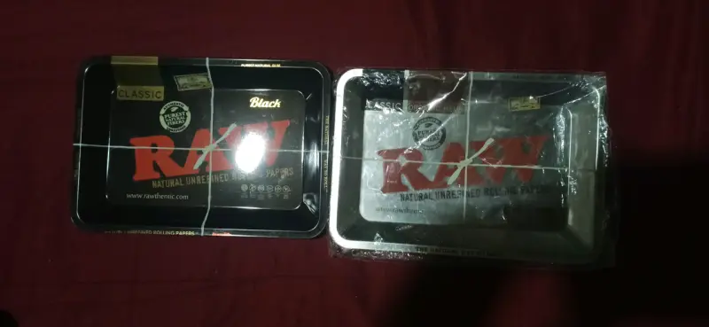 Bandejas metálicas RAW para tabaco