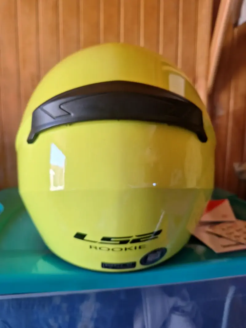 Casco y guantes moto LS2 - 3