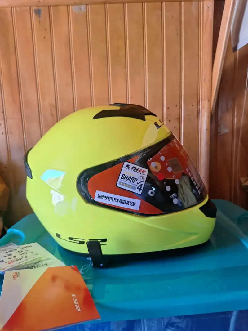 Casco y guantes moto LS2 - 6