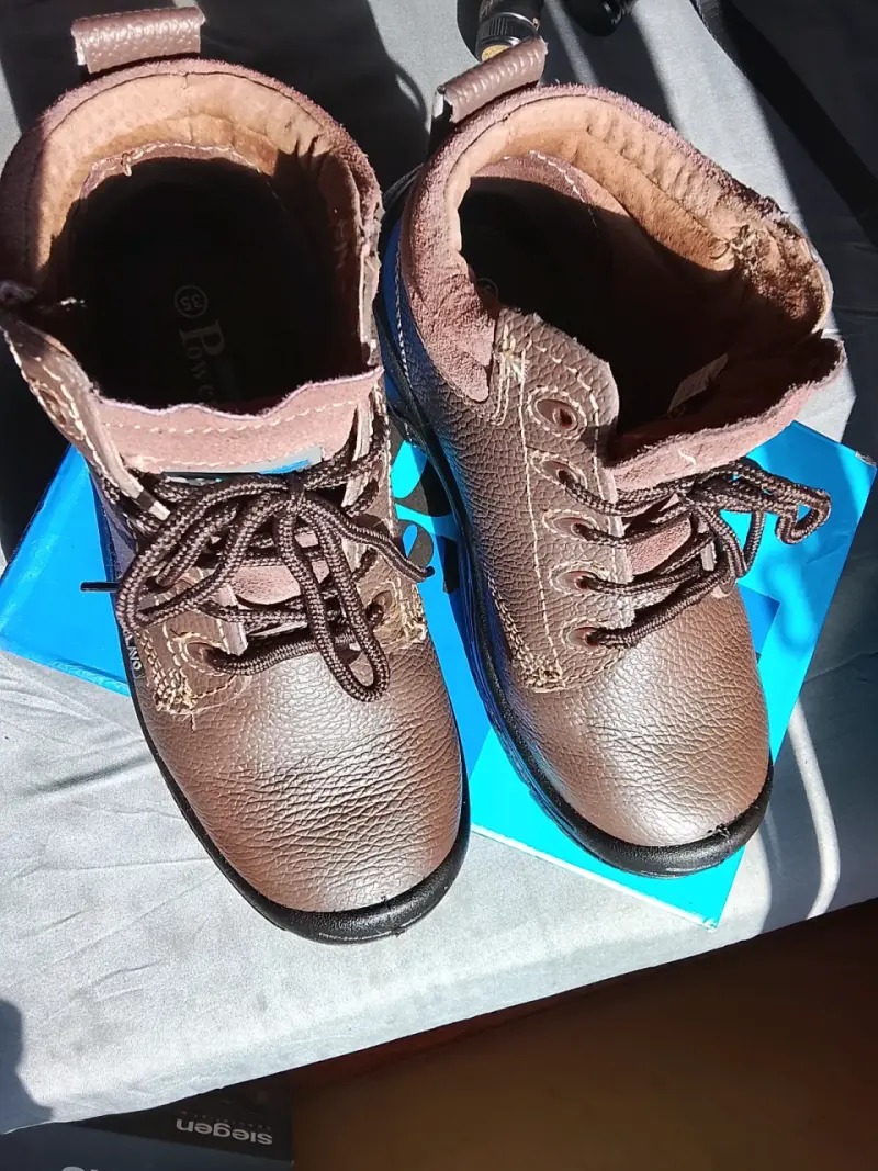 Zapatos de seguridad de cuero marrón - 1
