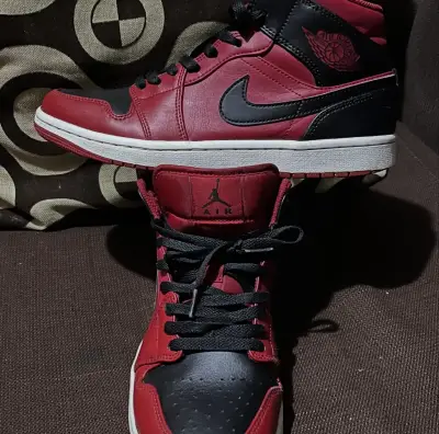Zapatillas Air Jordan retro 1 mid reverse bred - miniatura 1