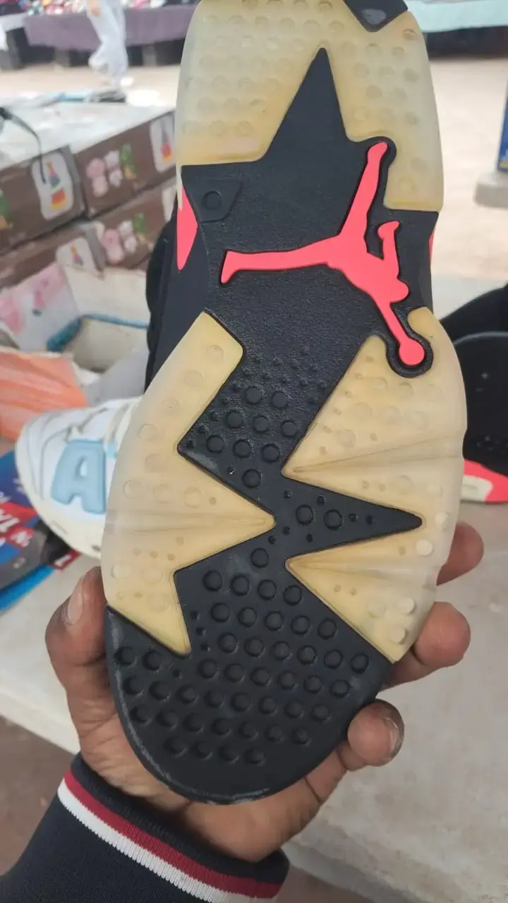 Zapatillas Air Jordan retro   6 infrared 2018 - 3