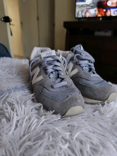 Zapatillas deportivas grises - miniatura 1