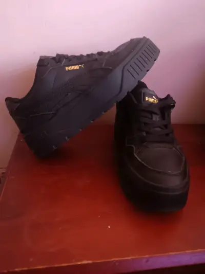 Zapatillas Puma negras - miniatura 1