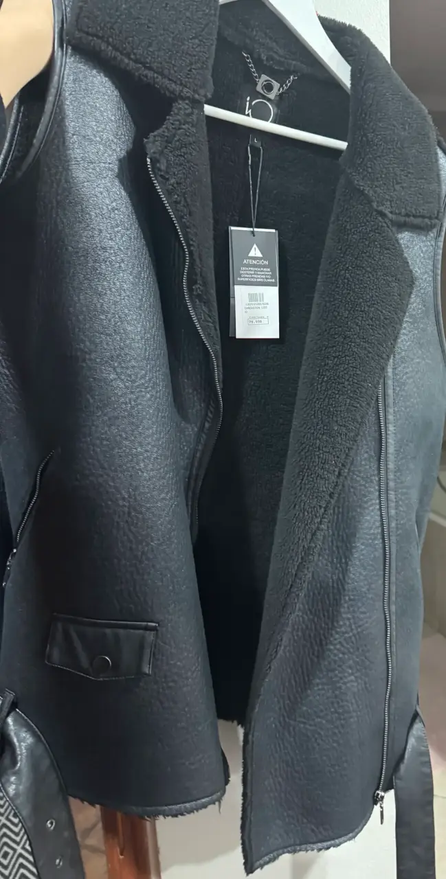 Chaqueta negra con forro - 1