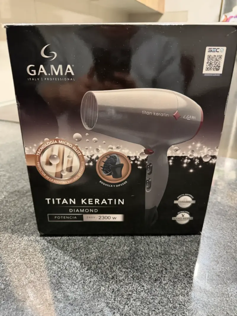 Secador de pelo GAMA Titan Keratin