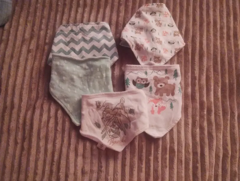 Conjunto de ropa infantil con capucha - 5