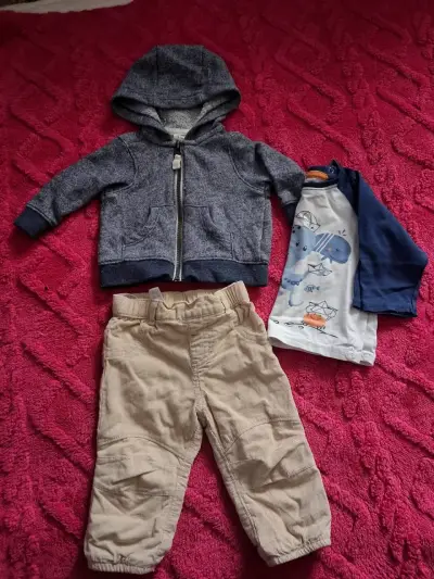 Conjunto infantil chaqueta y jeans - miniatura 3