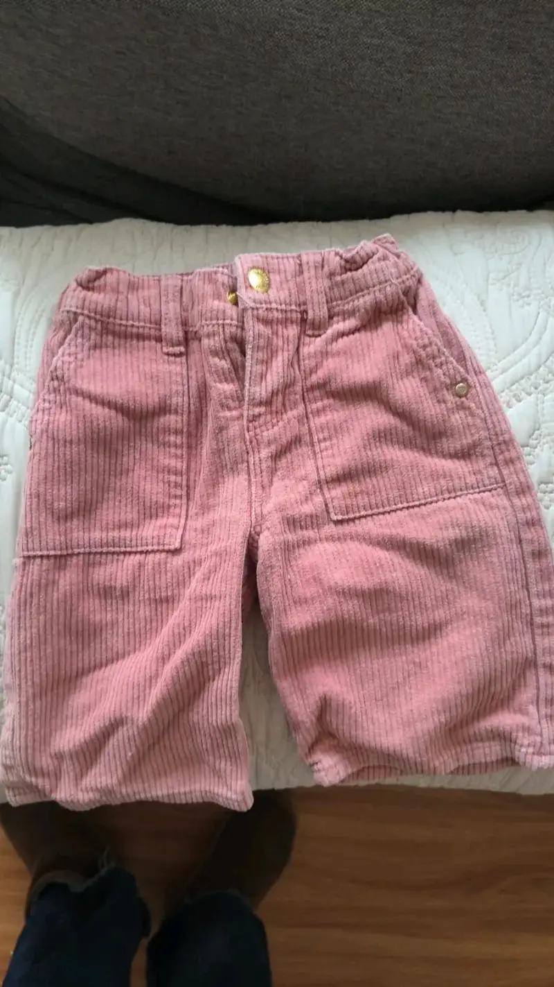 Pantalón cotele rosados 6M