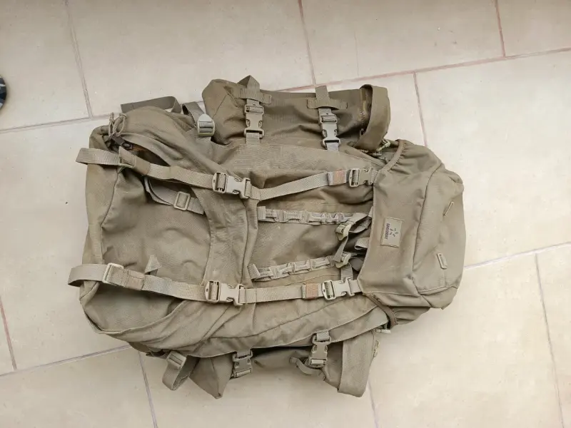 Mochila Dagoway ESO 60.100, en excelente condicion - 4