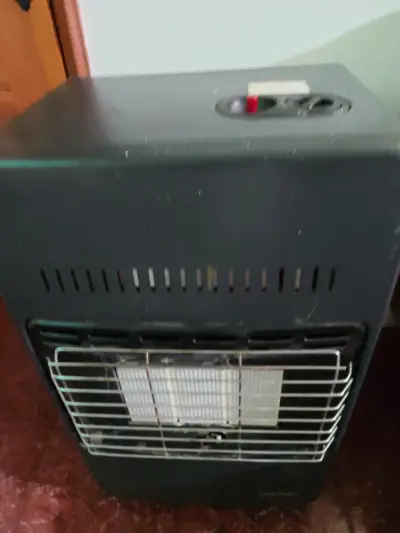 Calefactor a gas poco uso - miniatura 2