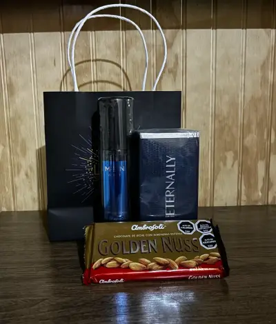 Set regalo perfume y chocolate - miniatura 1