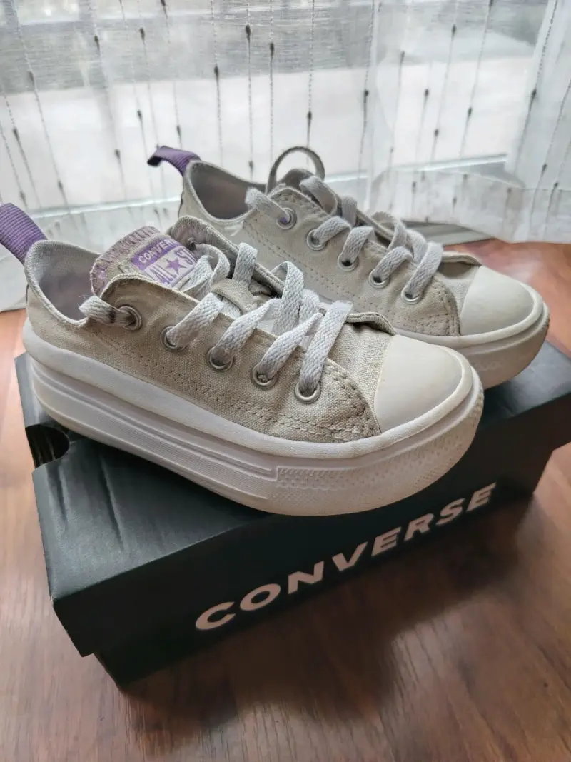 Zapatillas Converse beige - 1