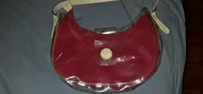 Cartera de hombro roja y beige - miniatura 1