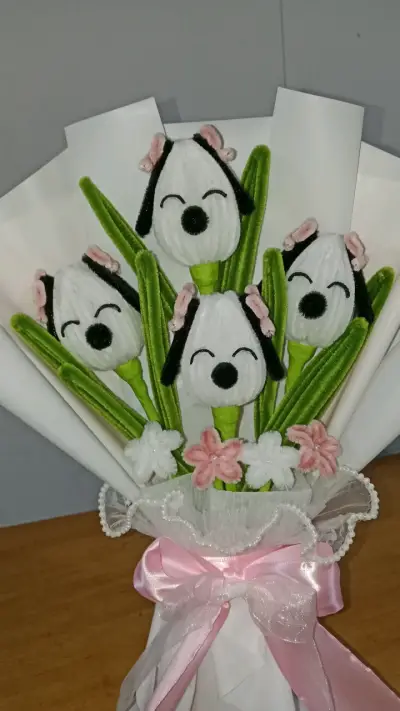 Ramo eterno tulipanes Snoopy - miniatura 3
