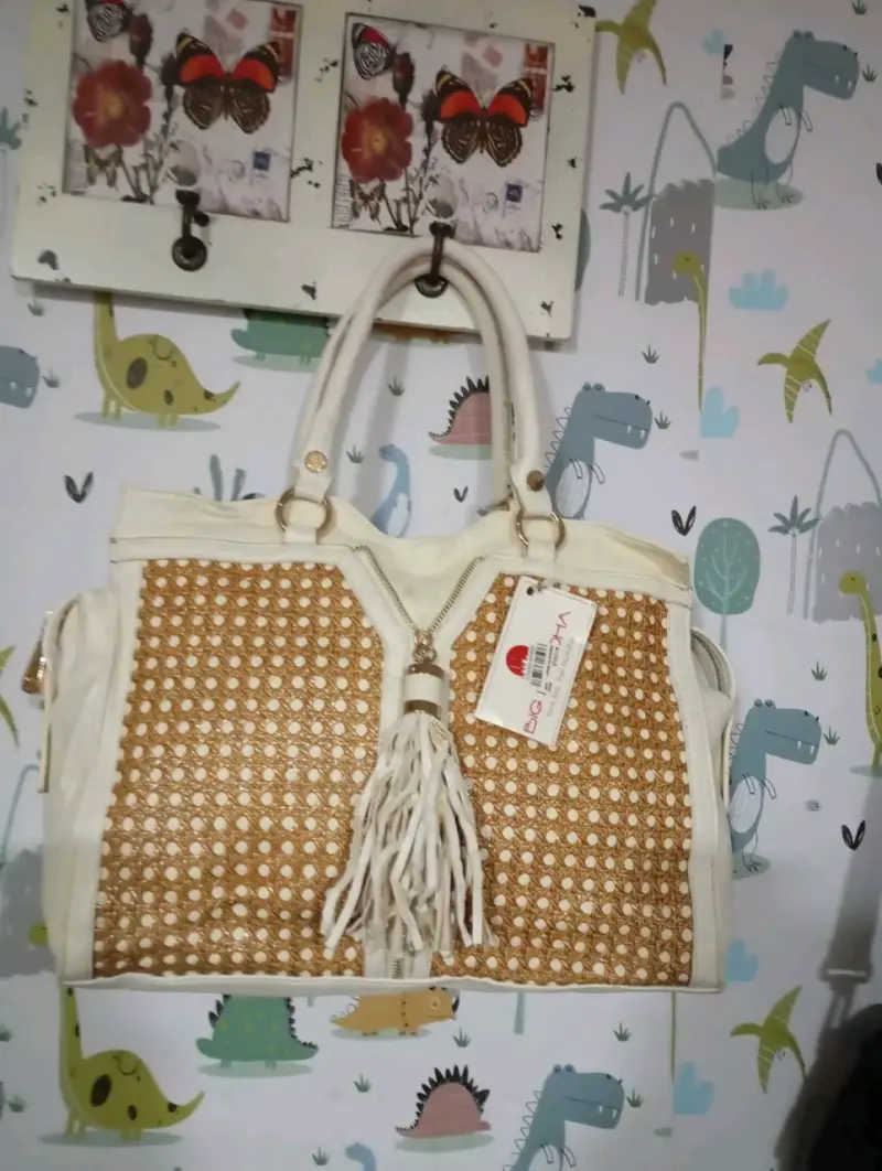 Bolso de mano estilo boho - 1