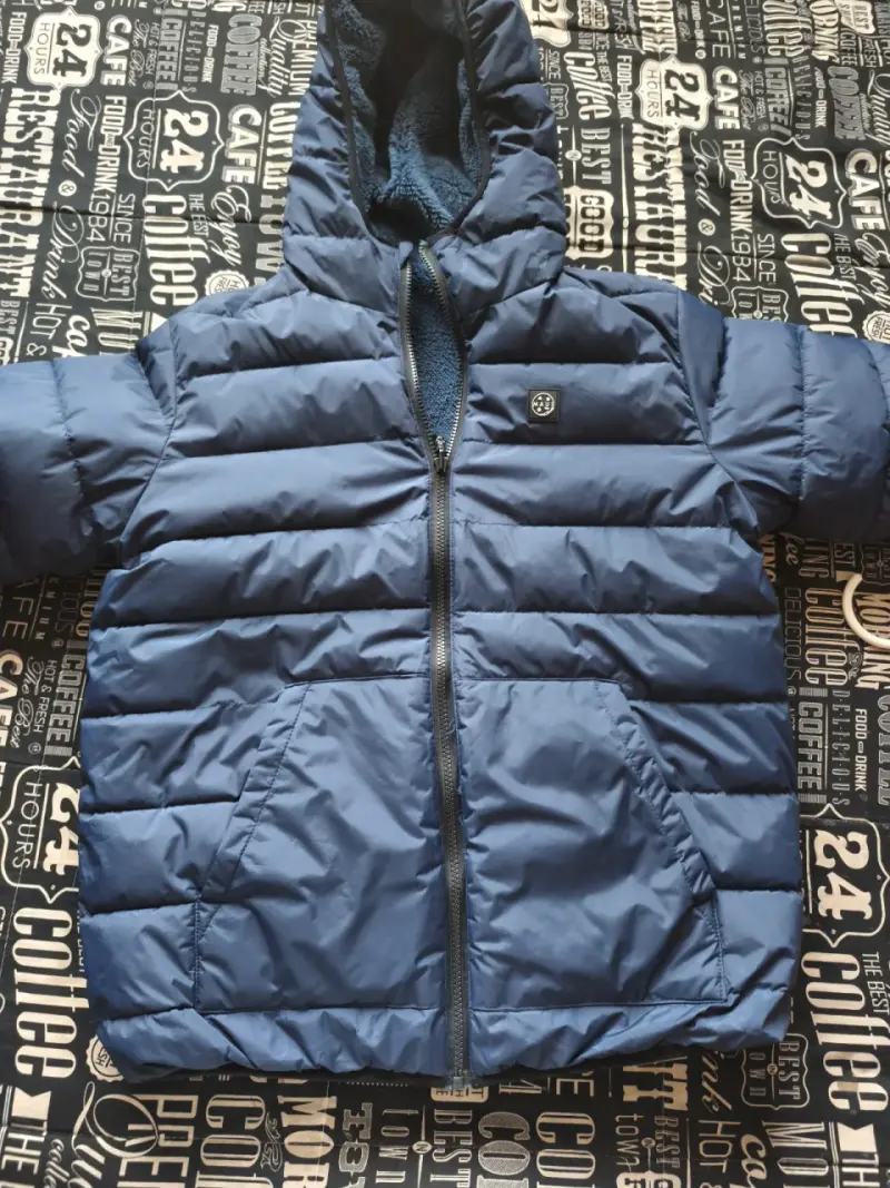 Chaqueta azul marca Maui - 3