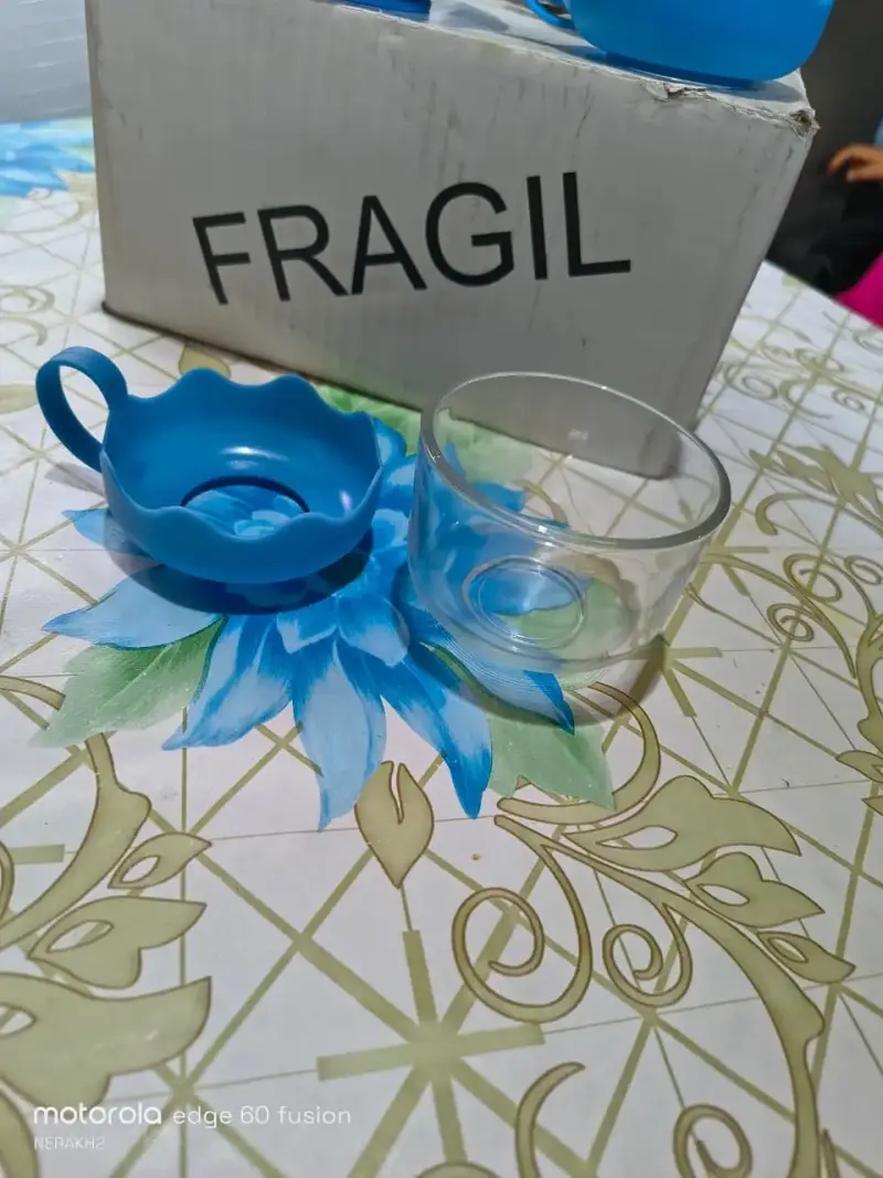 Set de tetera y tazas de vidrio azules - 2
