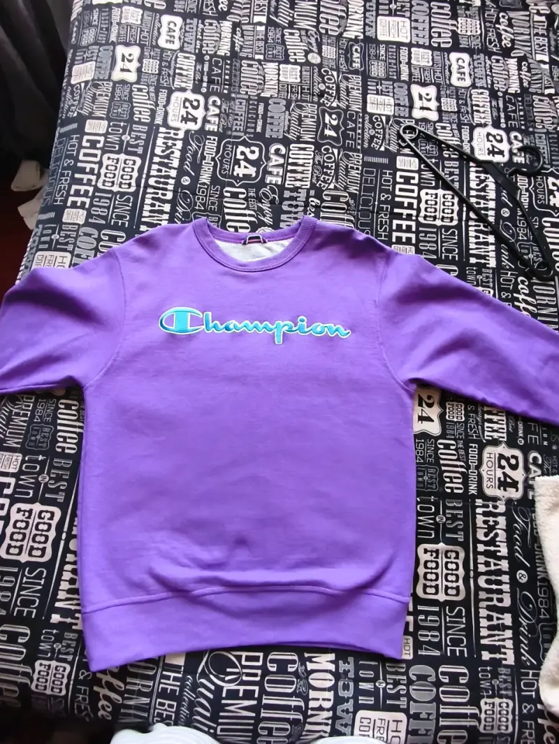 Polerón morado Champion - 2