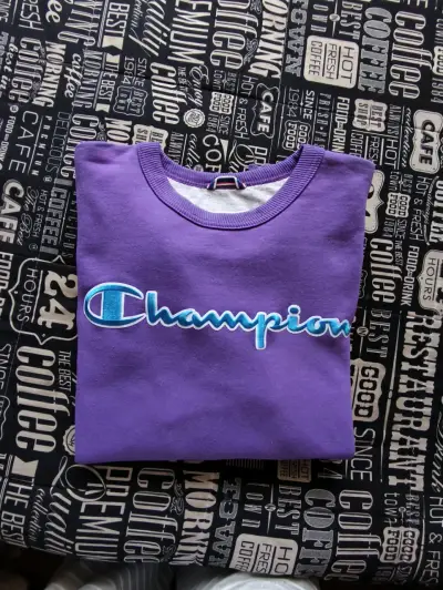 Polerón morado Champion - miniatura 4