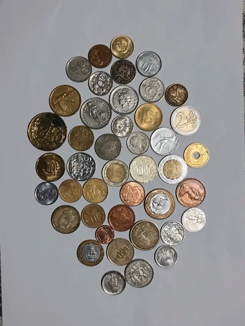 Lote de 150 monedas variadas - 2