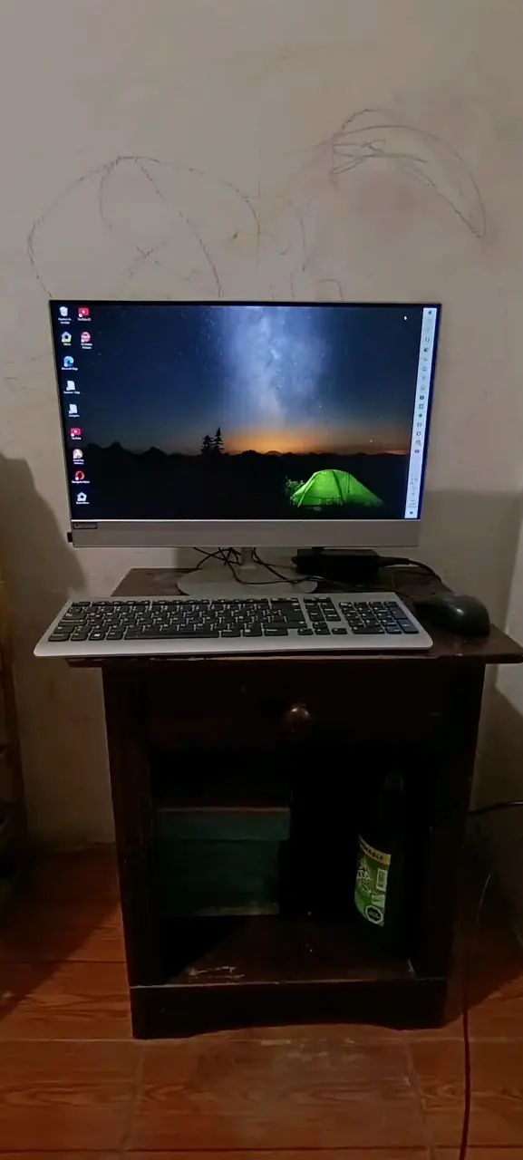 Computador todo en uno Lenovo - 2