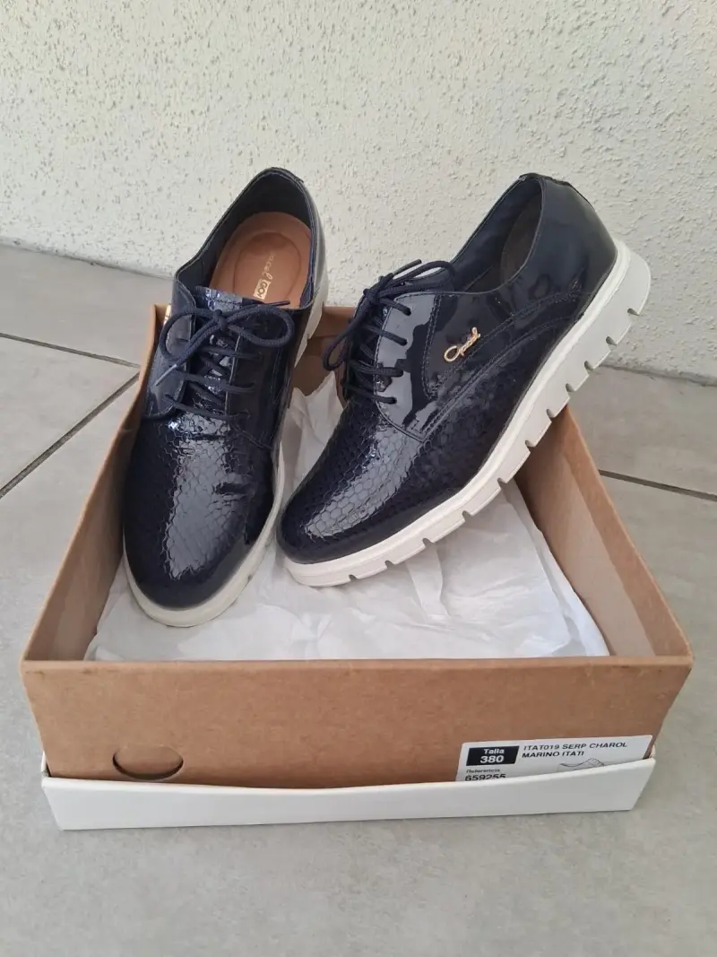 Zapatos charol azul marino - 1